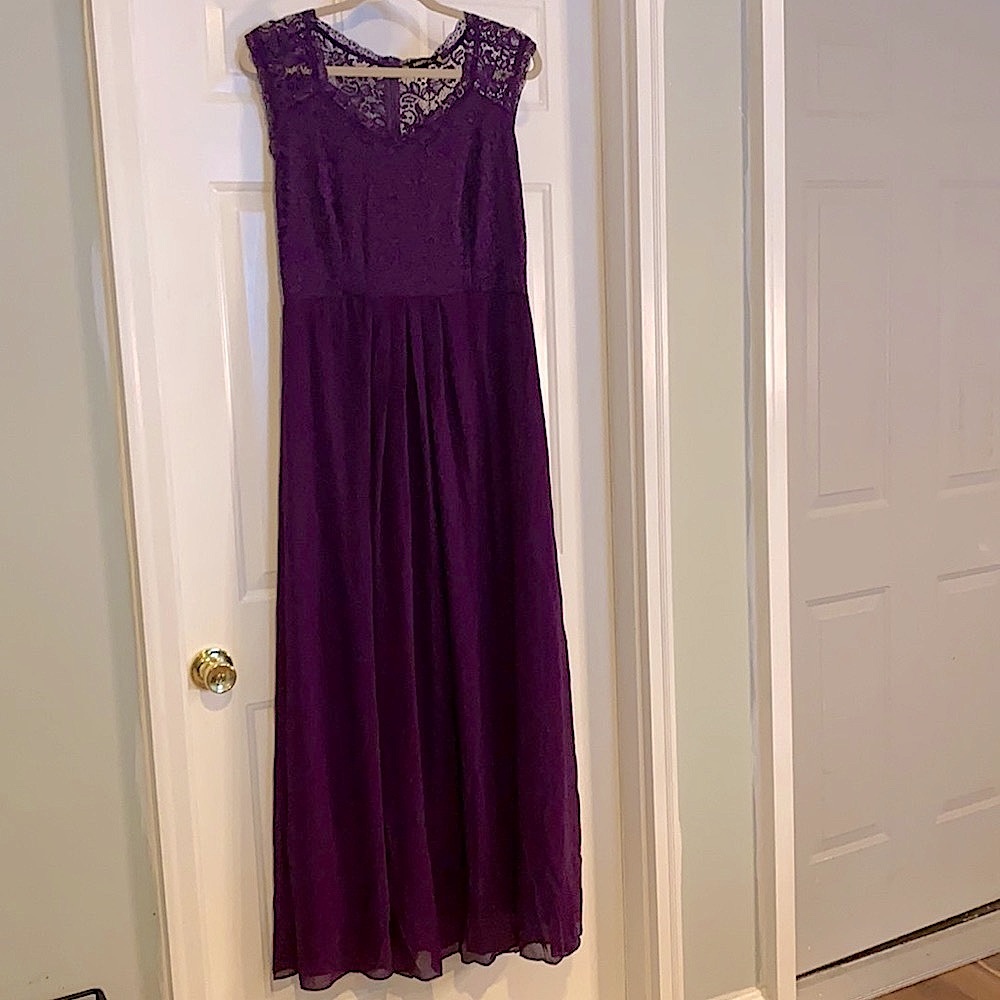 NWT - Purple lace dress SIZE XL